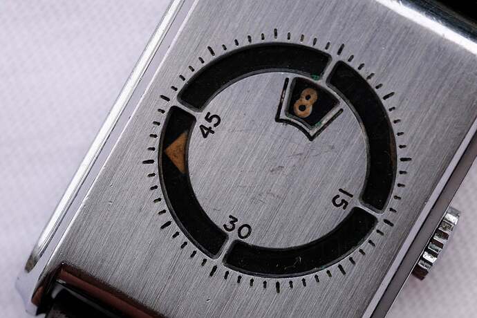 17663954631694023431589125086833