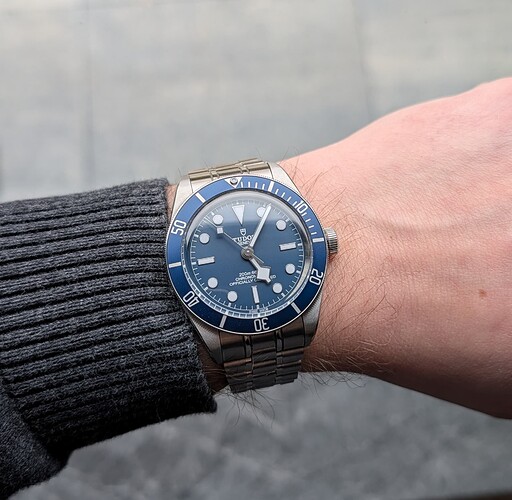 PXL_20260321_160908416.MP~2