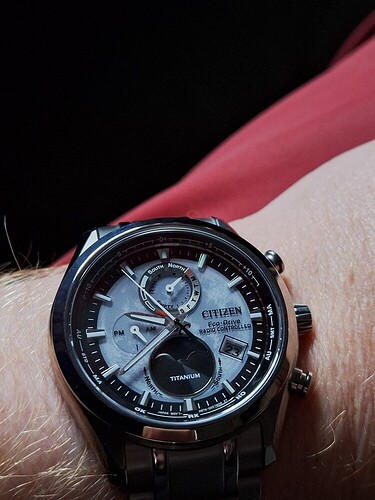 1763887160744466771870186376227