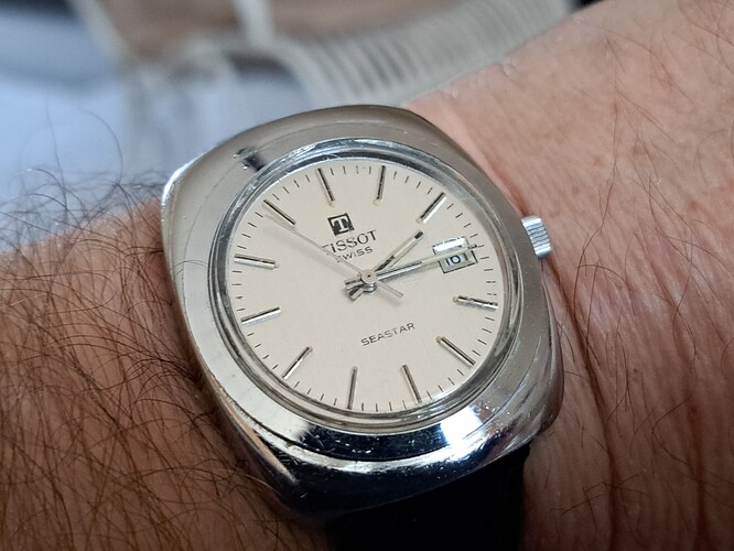 17606169266516972395318680877400