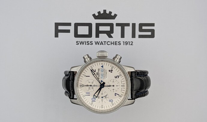 PXL_20260212_195558019