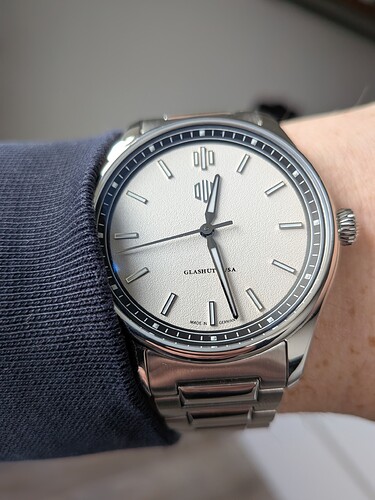 PXL_20260131_112730815.MACRO_FOCUS