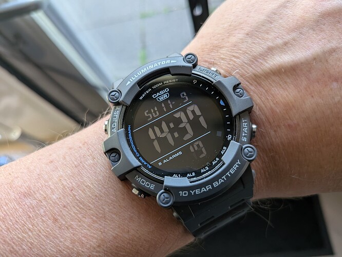 PXL_20251109_133720396.MACRO_FOCUS