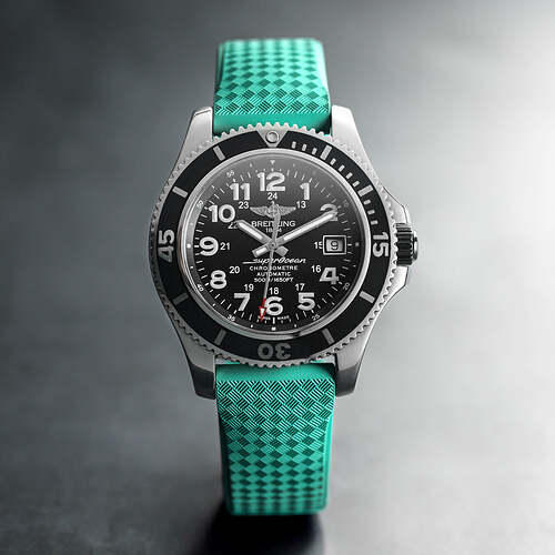 ZUL-YHI-272-508-HNBR-K141-QR-Breitling-TQsquare_1200x