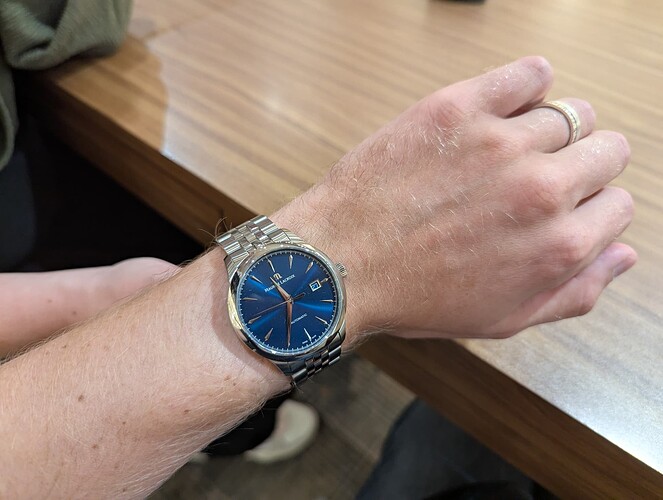 PXL_20250827_110806735