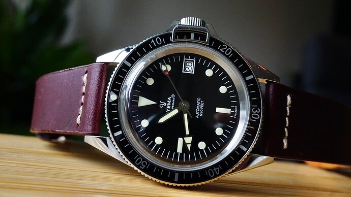 80E587B8-5734-42E8-8393-D552389C3BB4_1_201_a