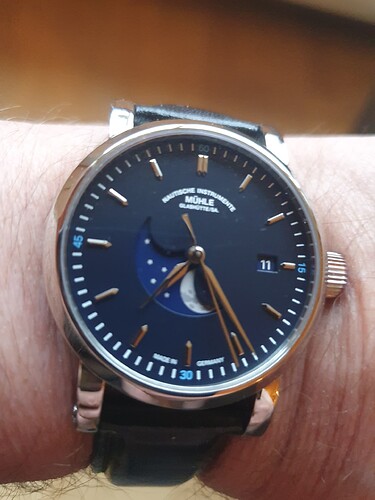 Glashütte moonphase