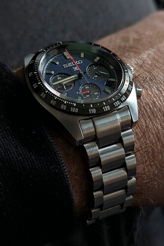 PXL_20251117_074501478.PORTRAIT~2