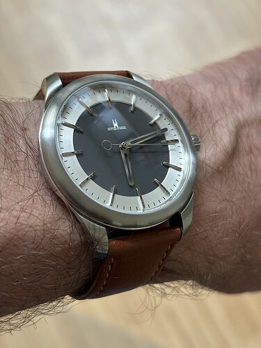 eb0359001eb0b3c0fcd6b491a3af084c9ca4da1b_2_750x1000