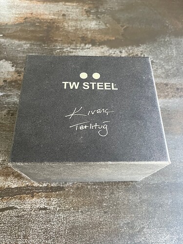 TW Steel CE4004 - 4