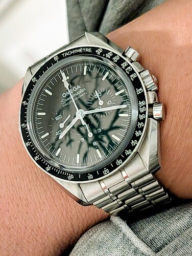 PXL_20251027_191813354~3