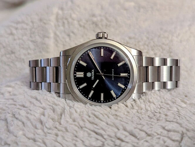 PXL_20251215_180608831.PORTRAIT~2