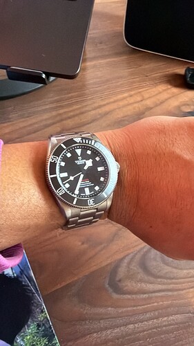 2771E849-858C-43D0-B87A-D8D31F33F88F