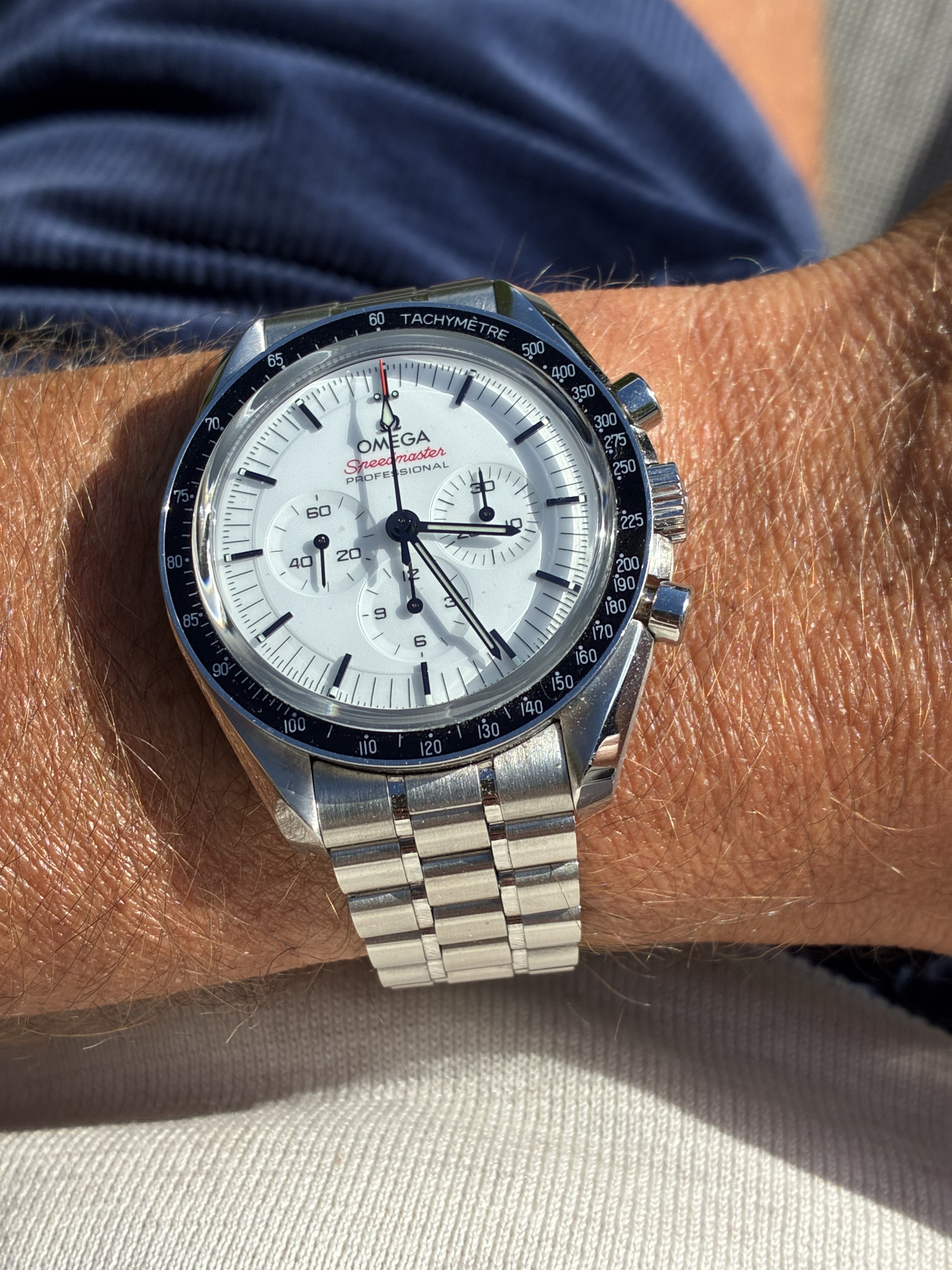 Omega cover