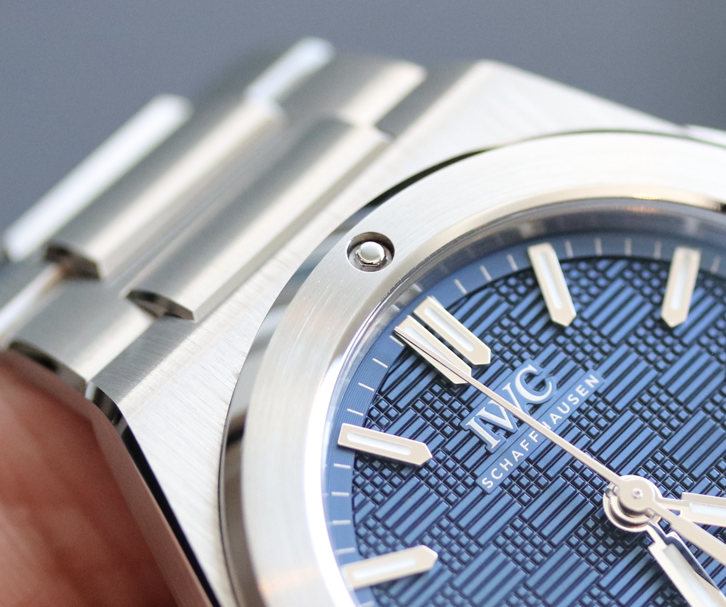 IWC wristshot 25