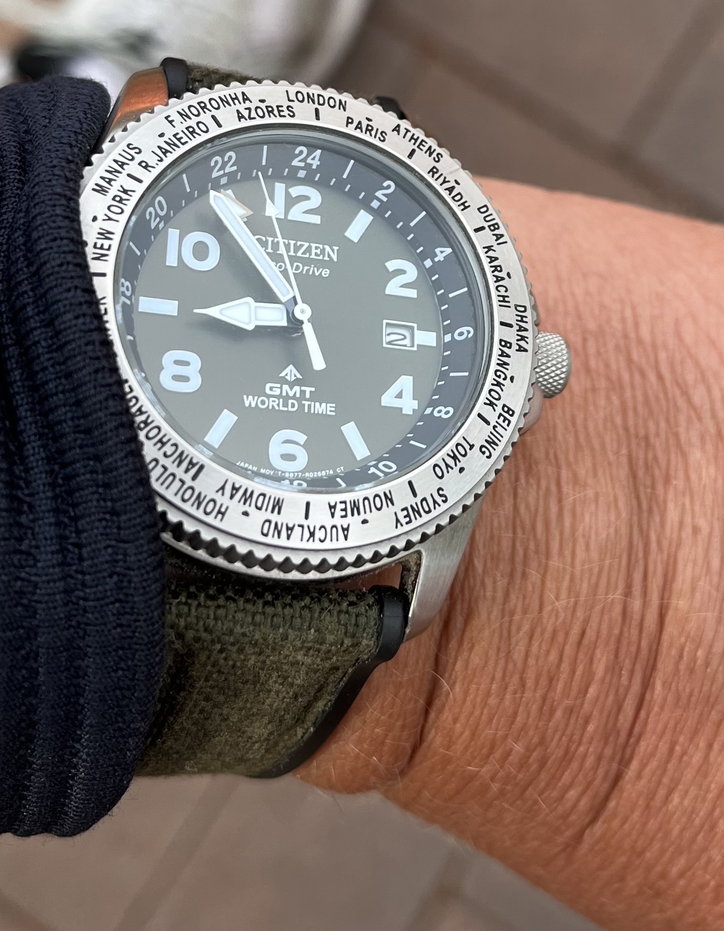 Citizen wristshot 4