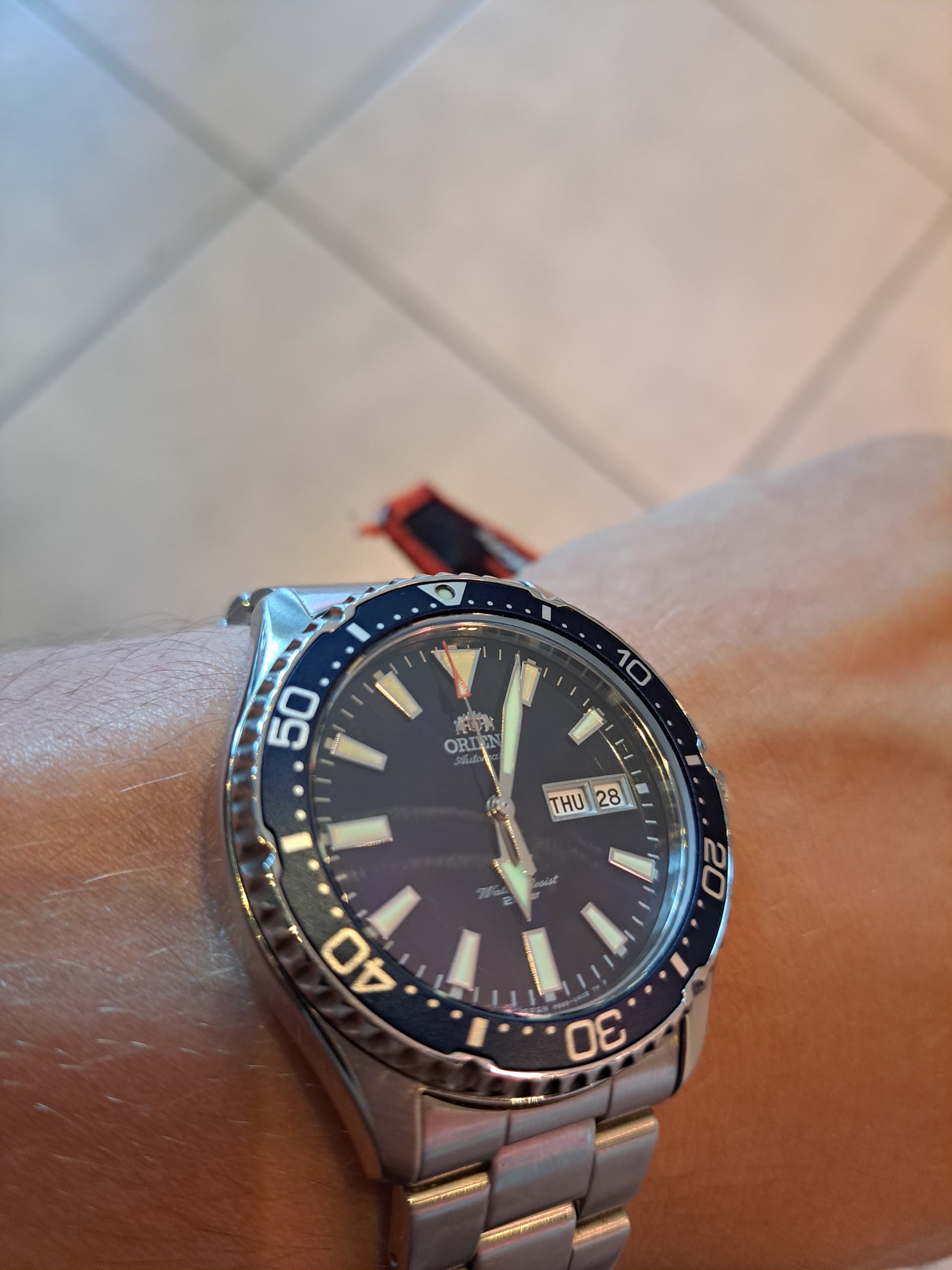 Orient wristshot 31