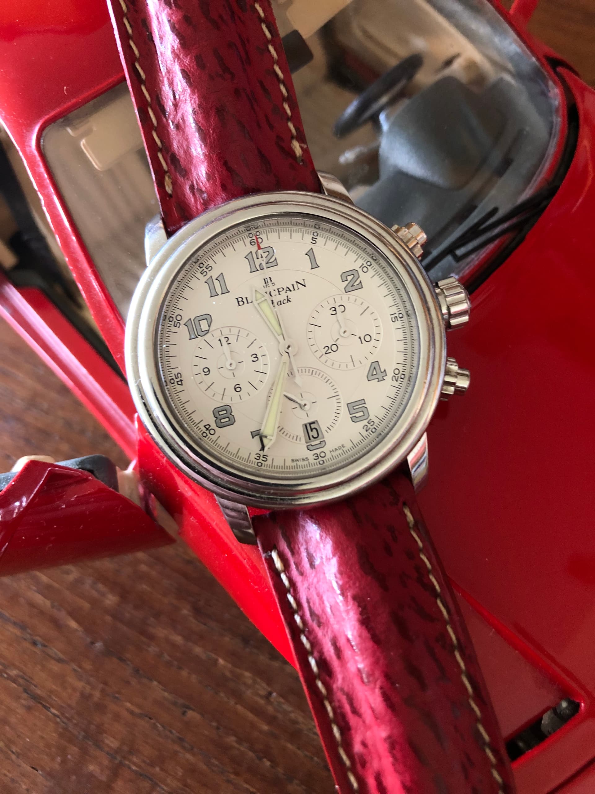 Blancpain wristshot 40