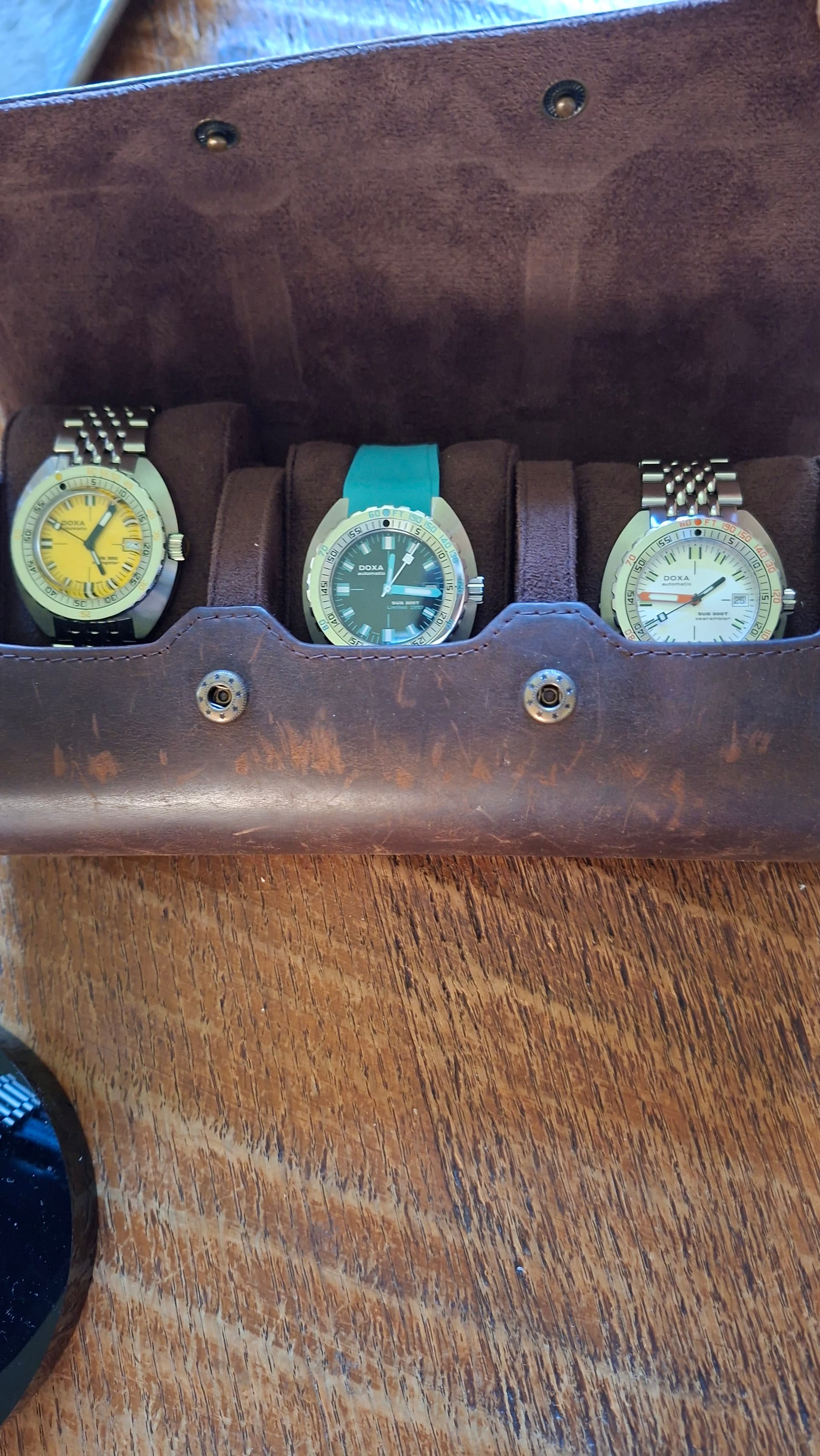 Doxa wristshot 28