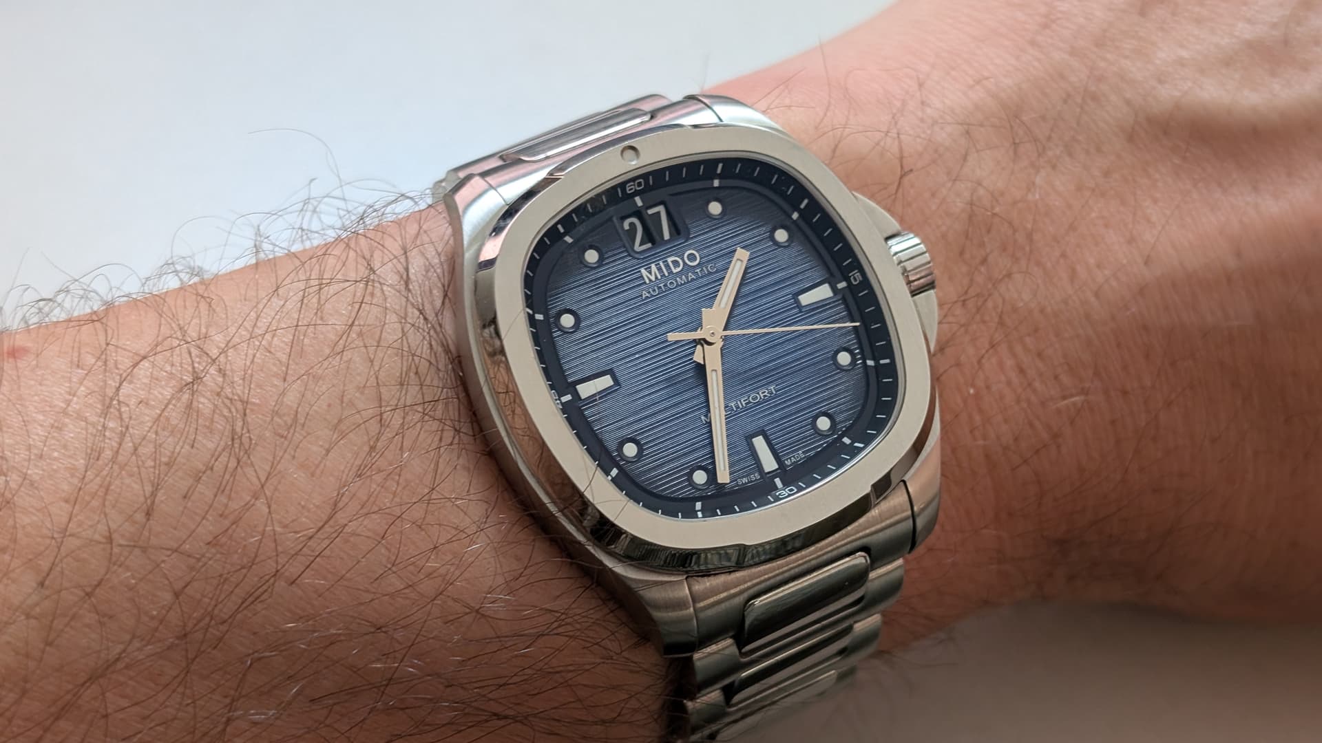 Mido wristshot 4