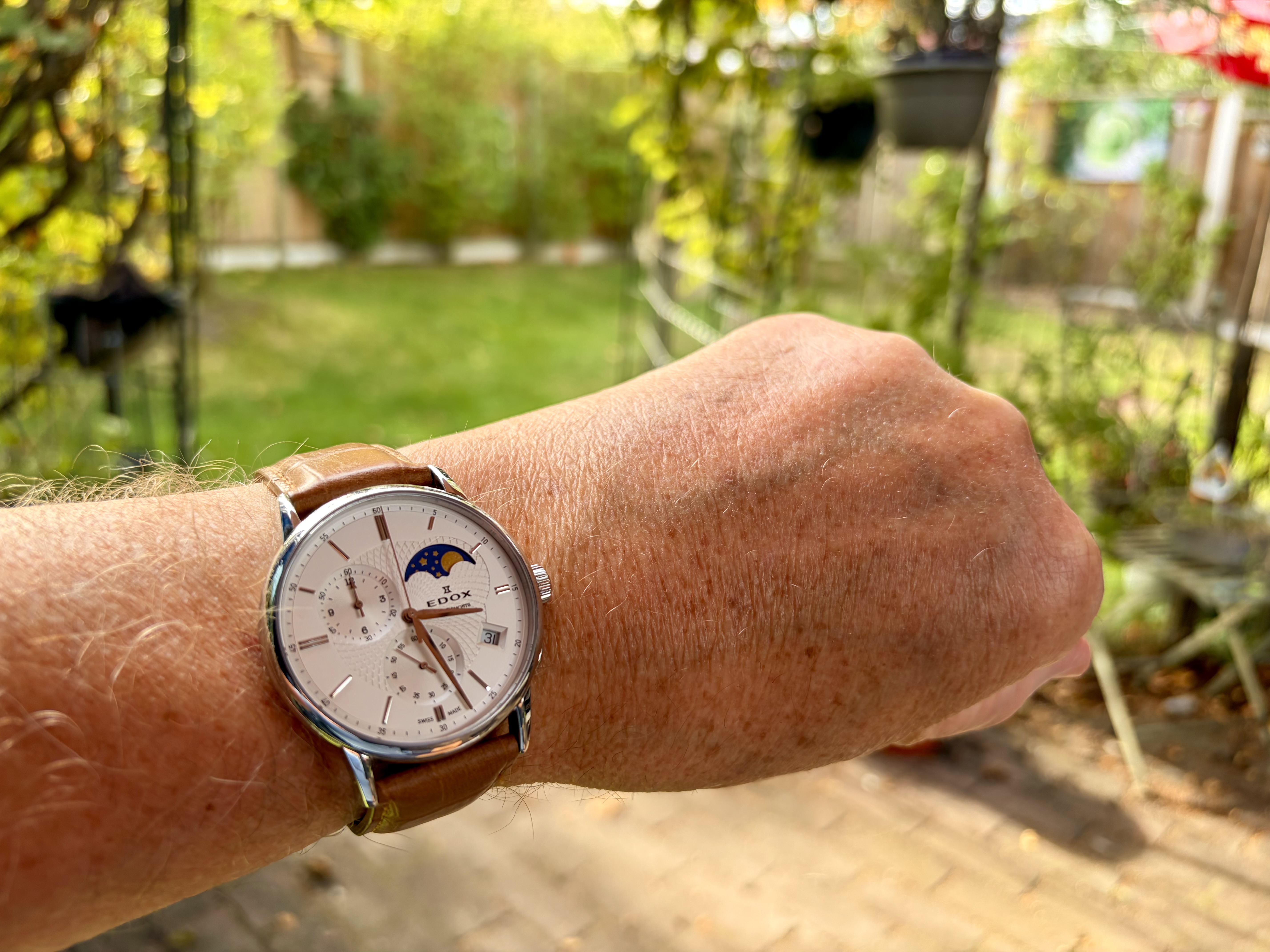Edox cover