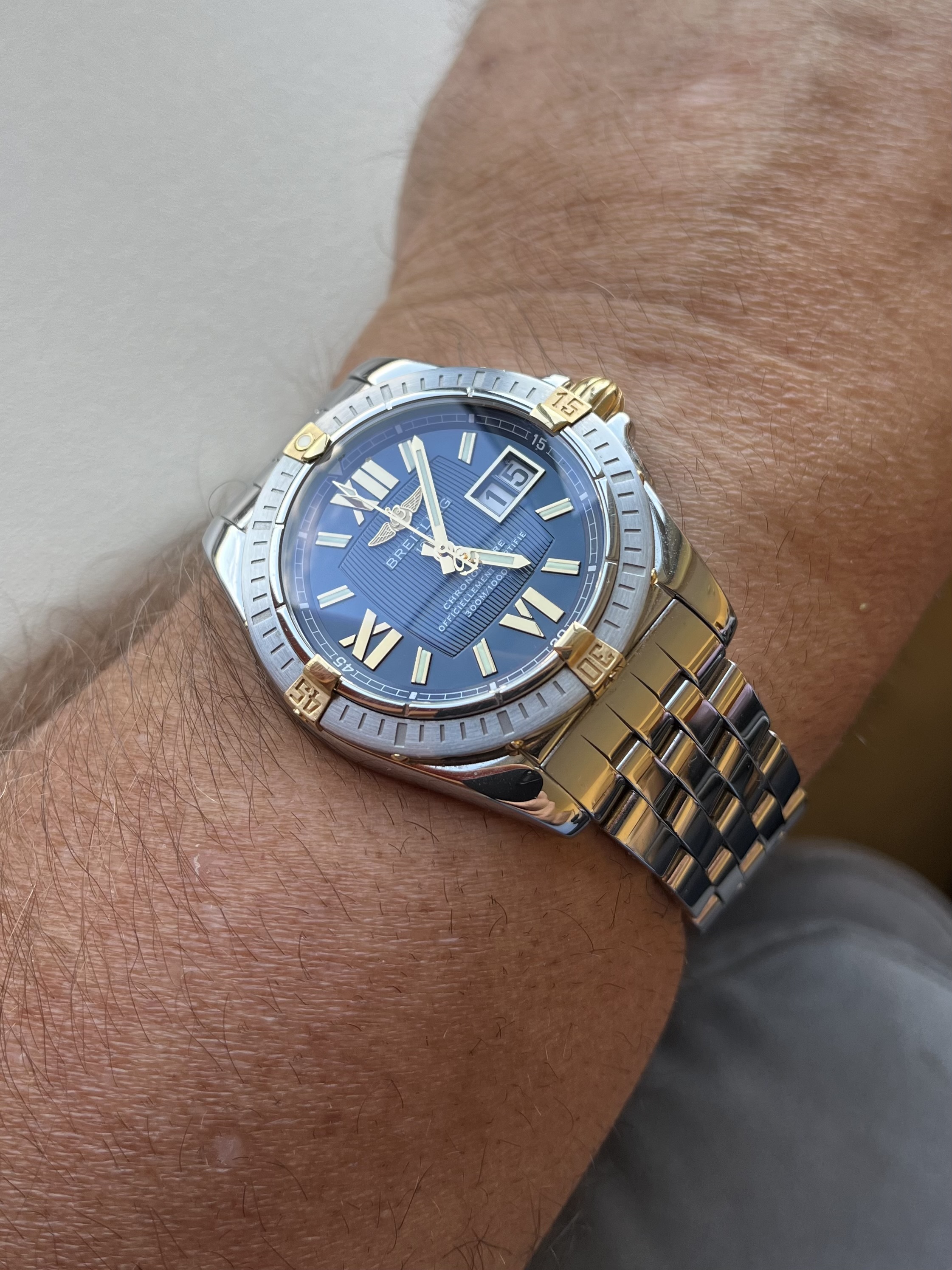 Breitling wristshot 27