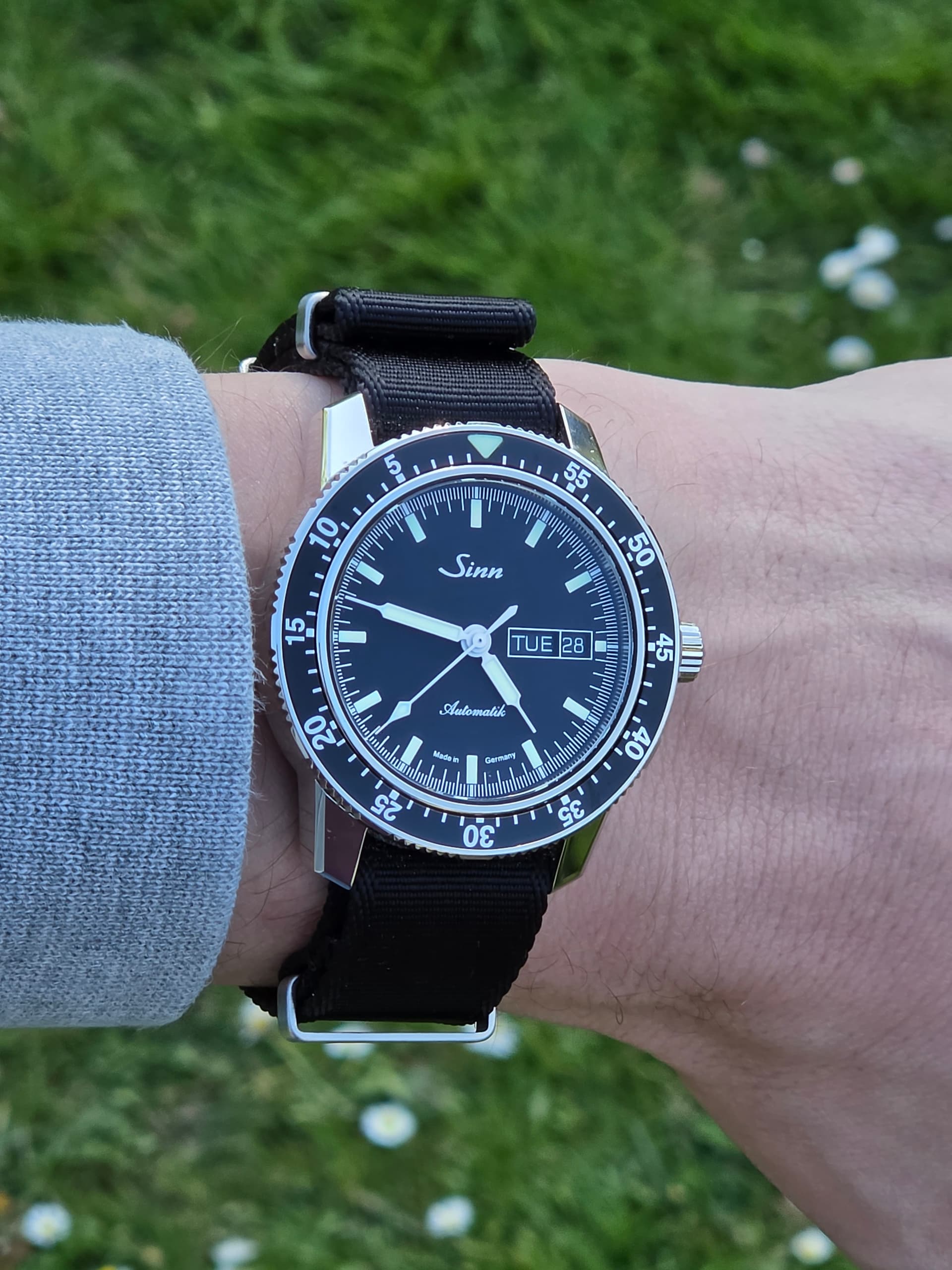 Sinn wristshot 3
