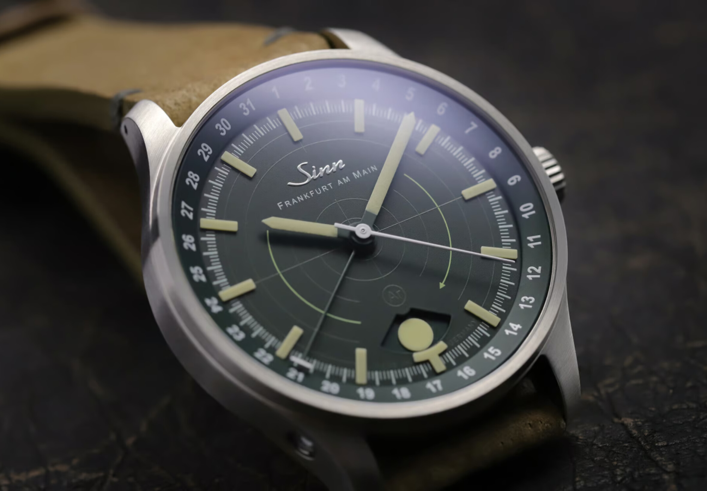 Sinn wristshot 16