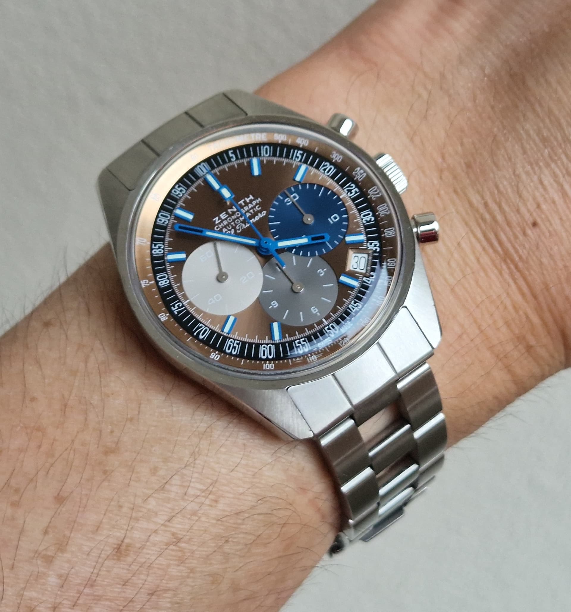 Zenith wristshot 11