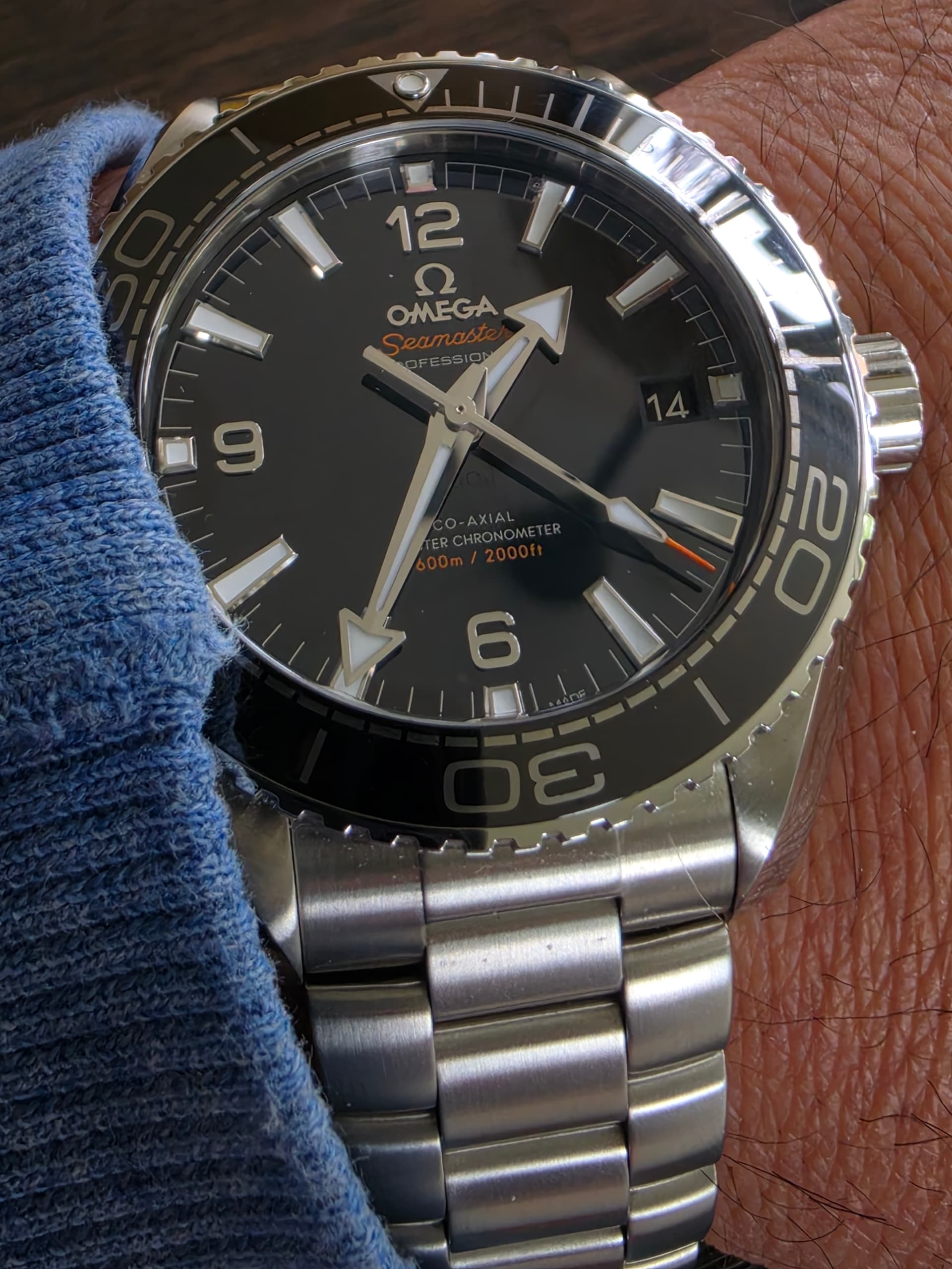 Omega wristshot 39