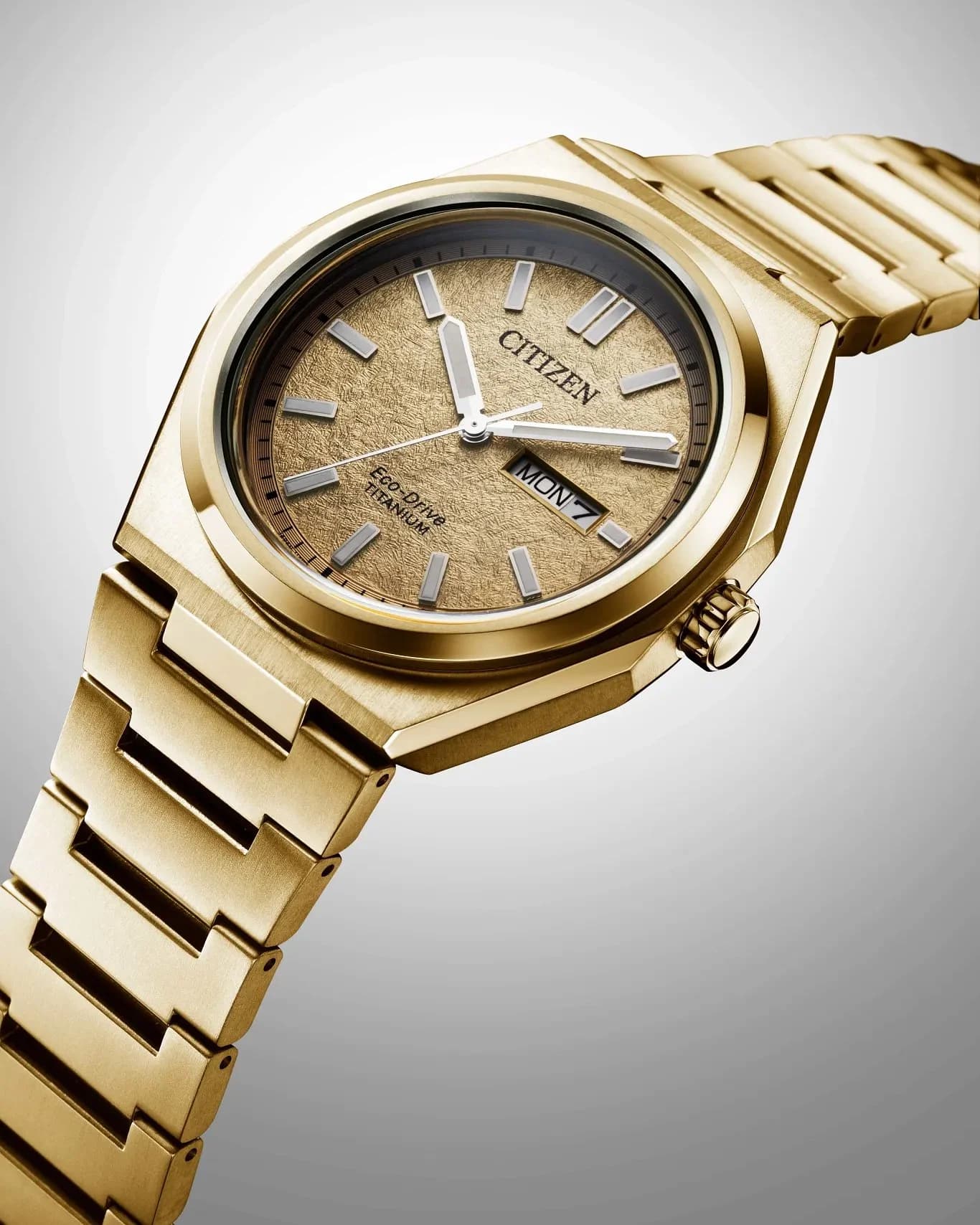 Citizen wristshot 13