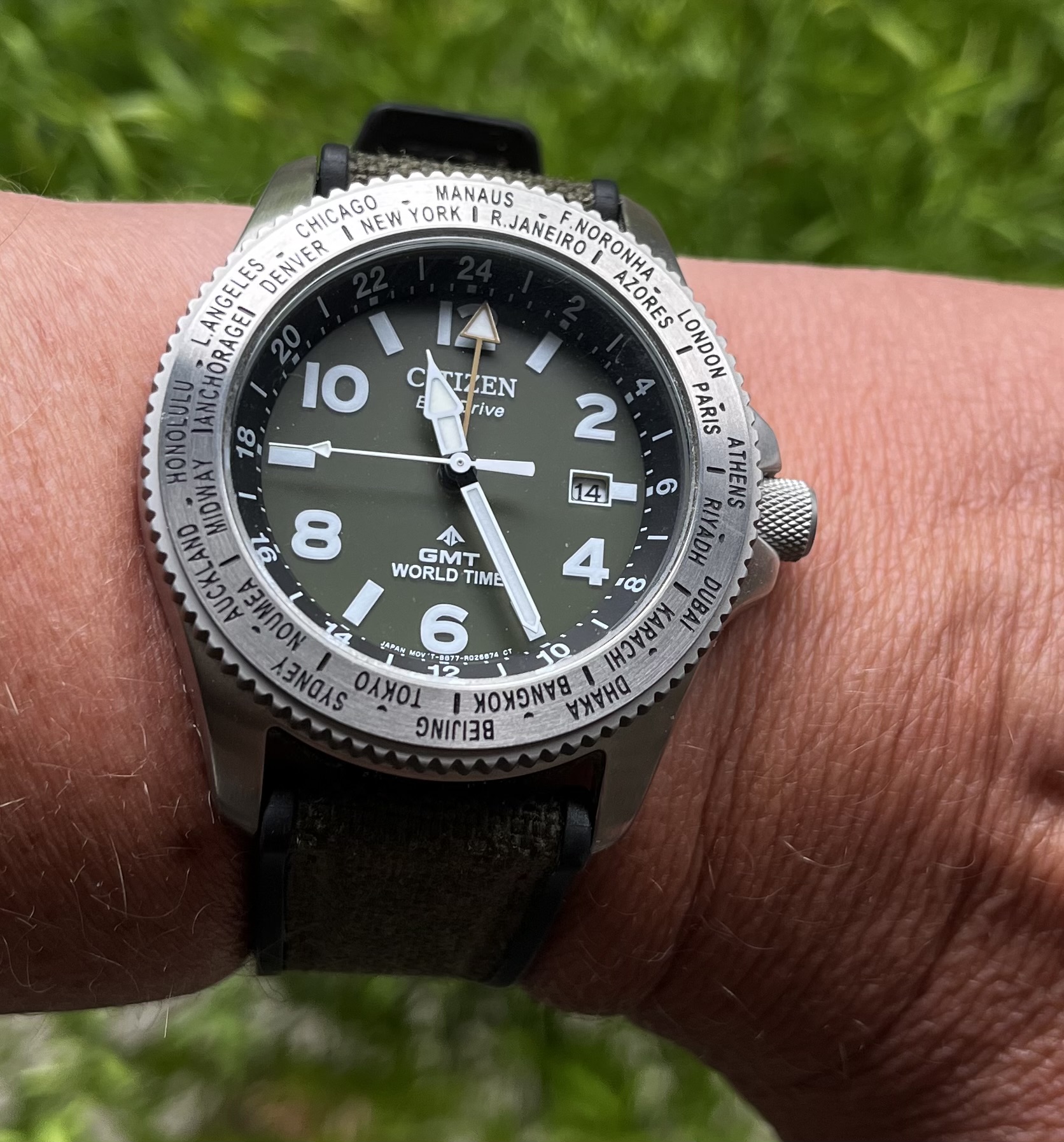 Citizen wristshot 10