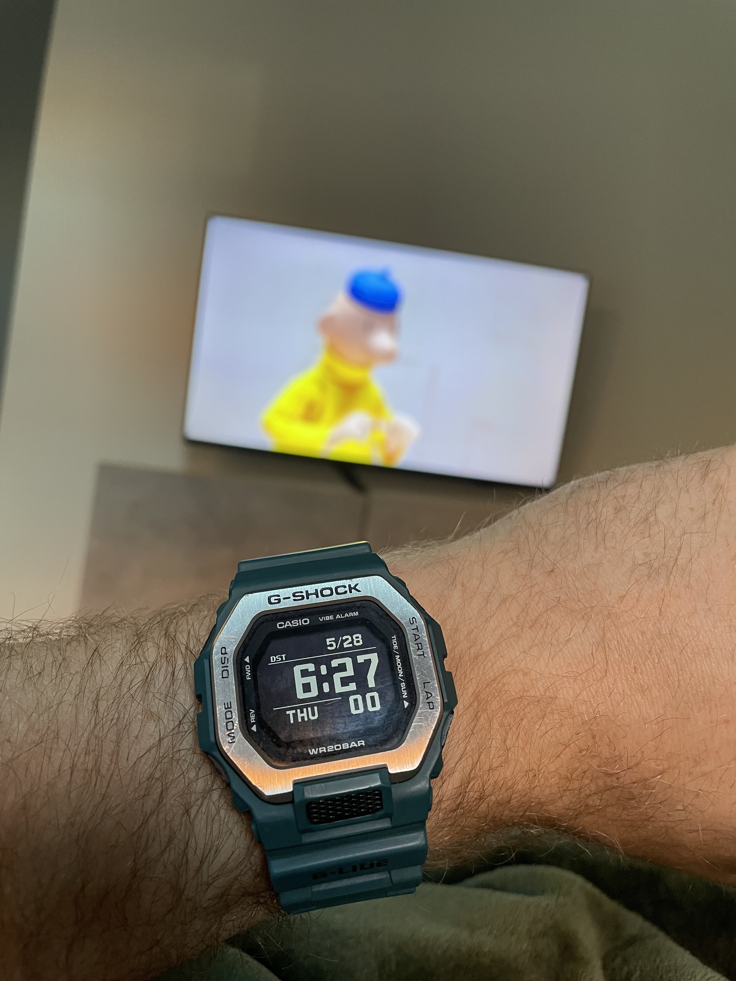 Serica wristshot 11