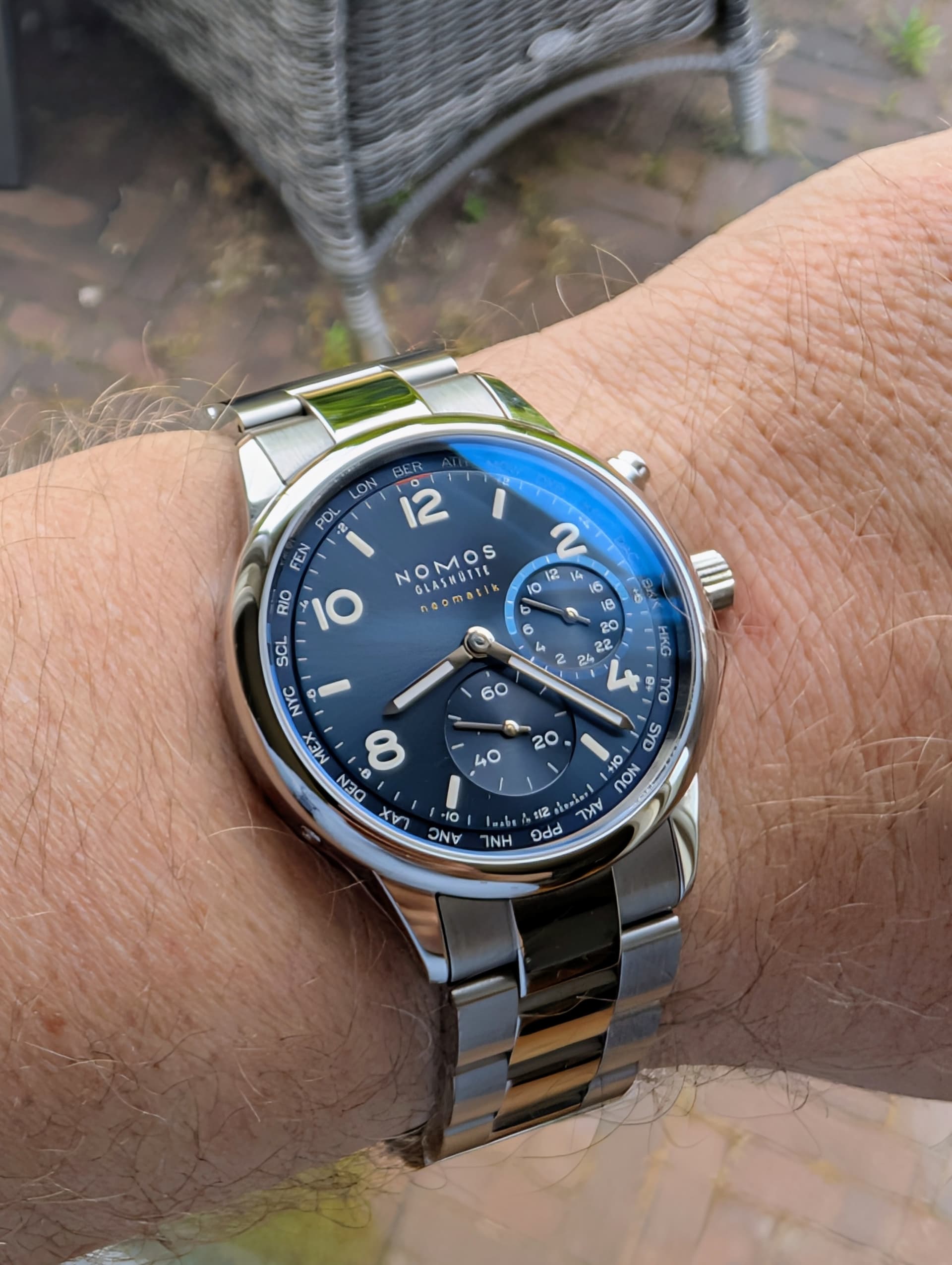 Nomos wristshot 7