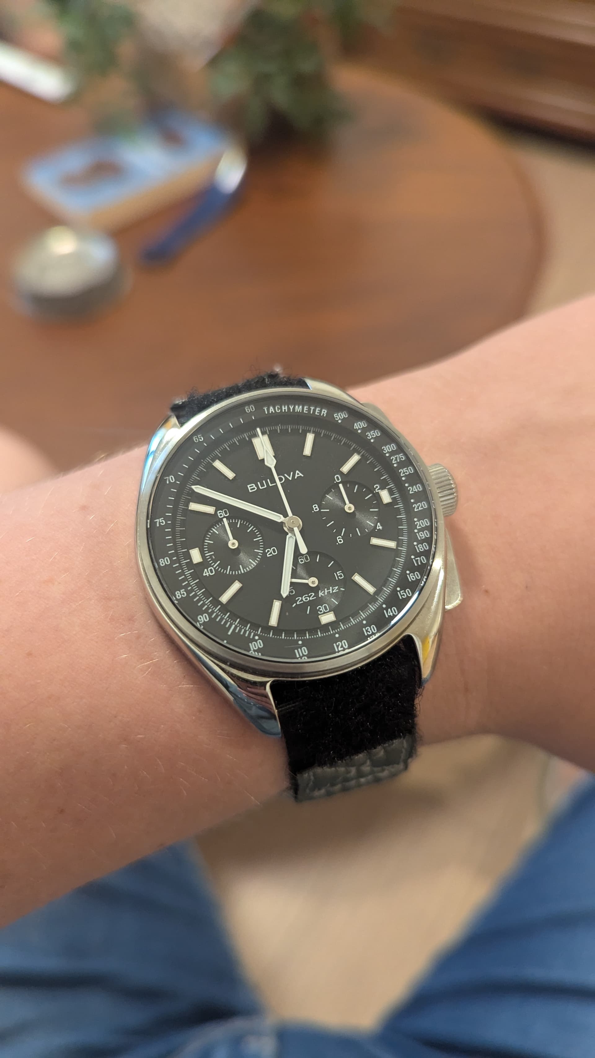 Bulova wristshot 18