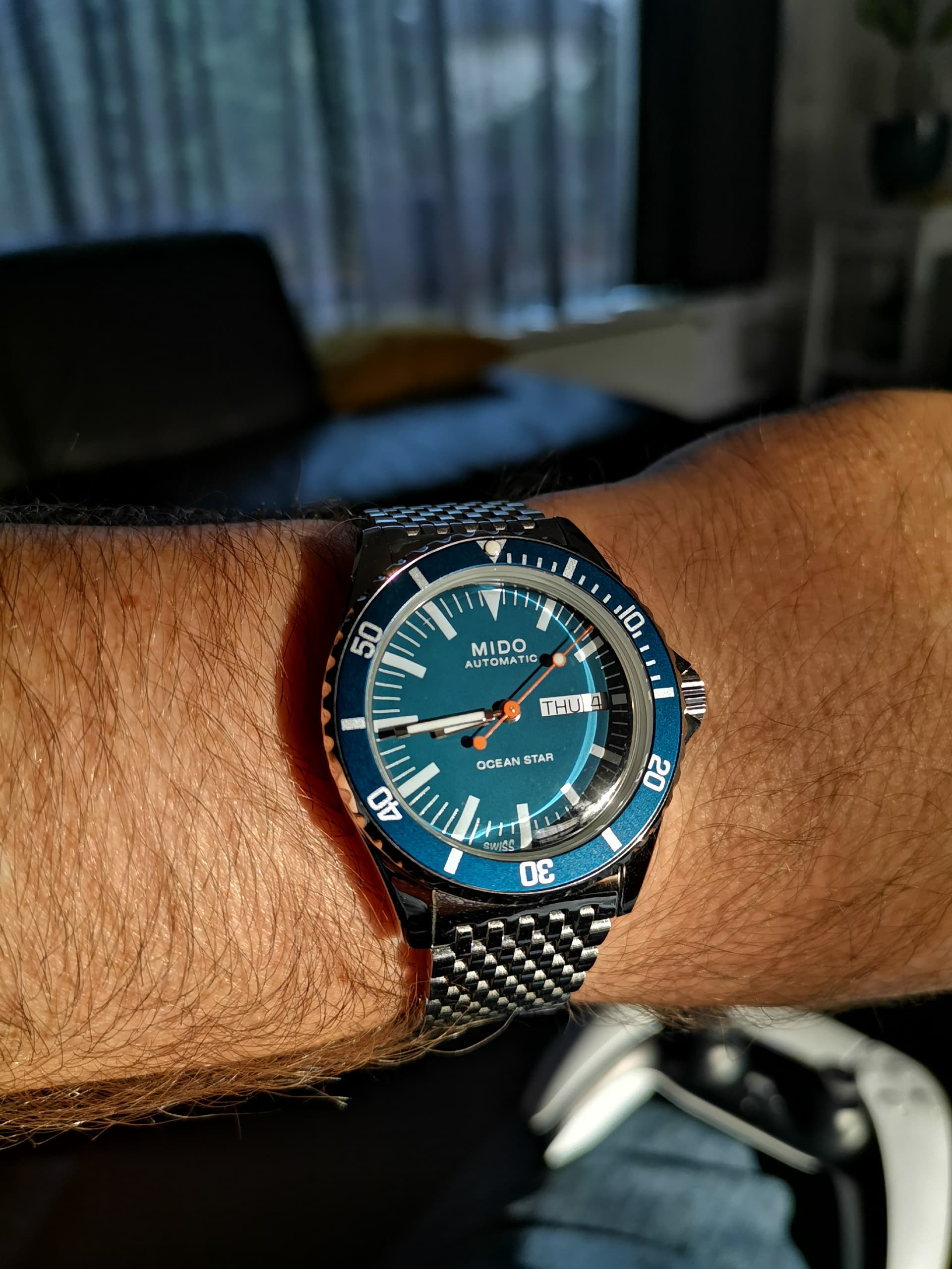 Mido wristshot 30