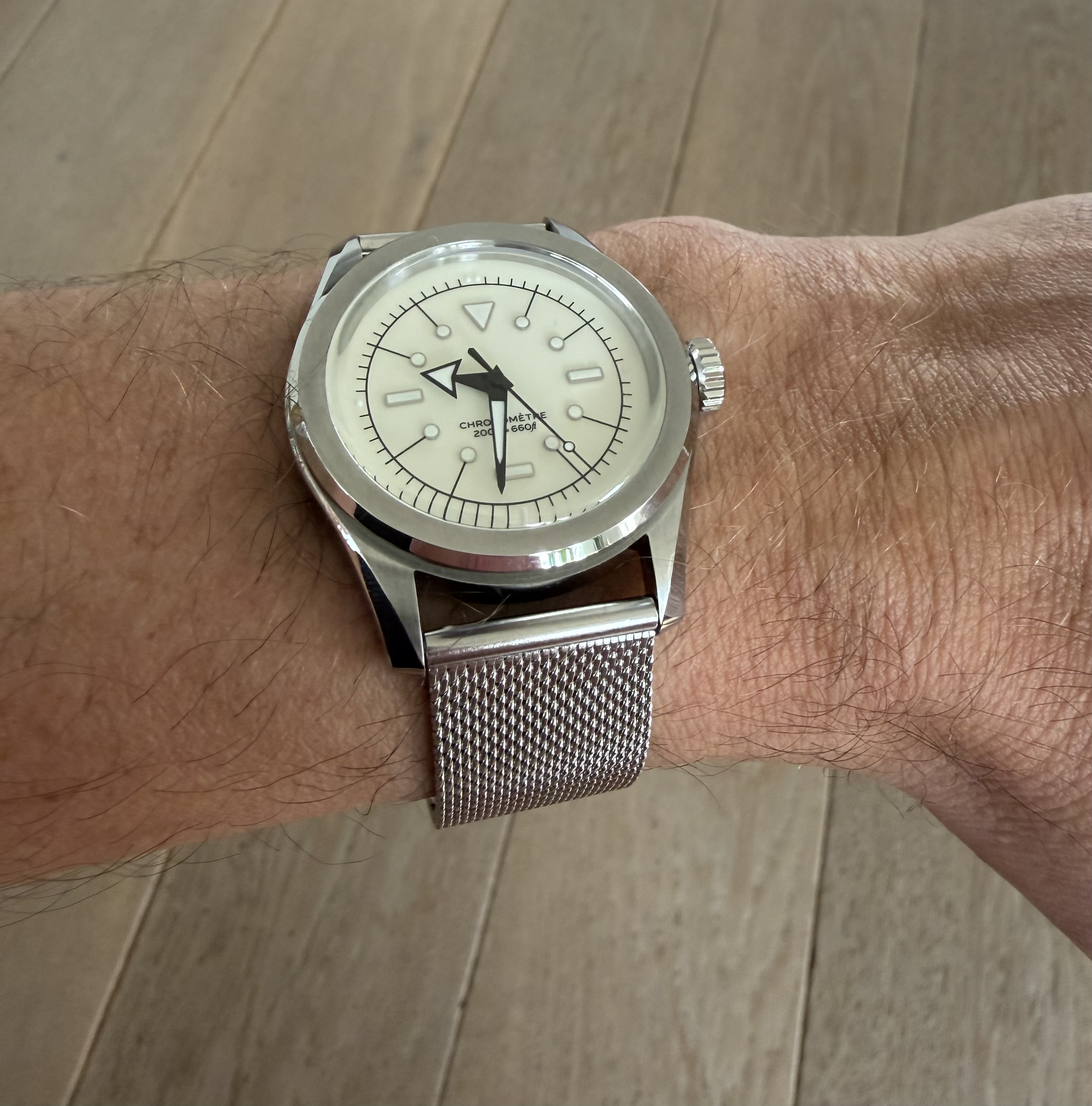 Serica wristshot 9