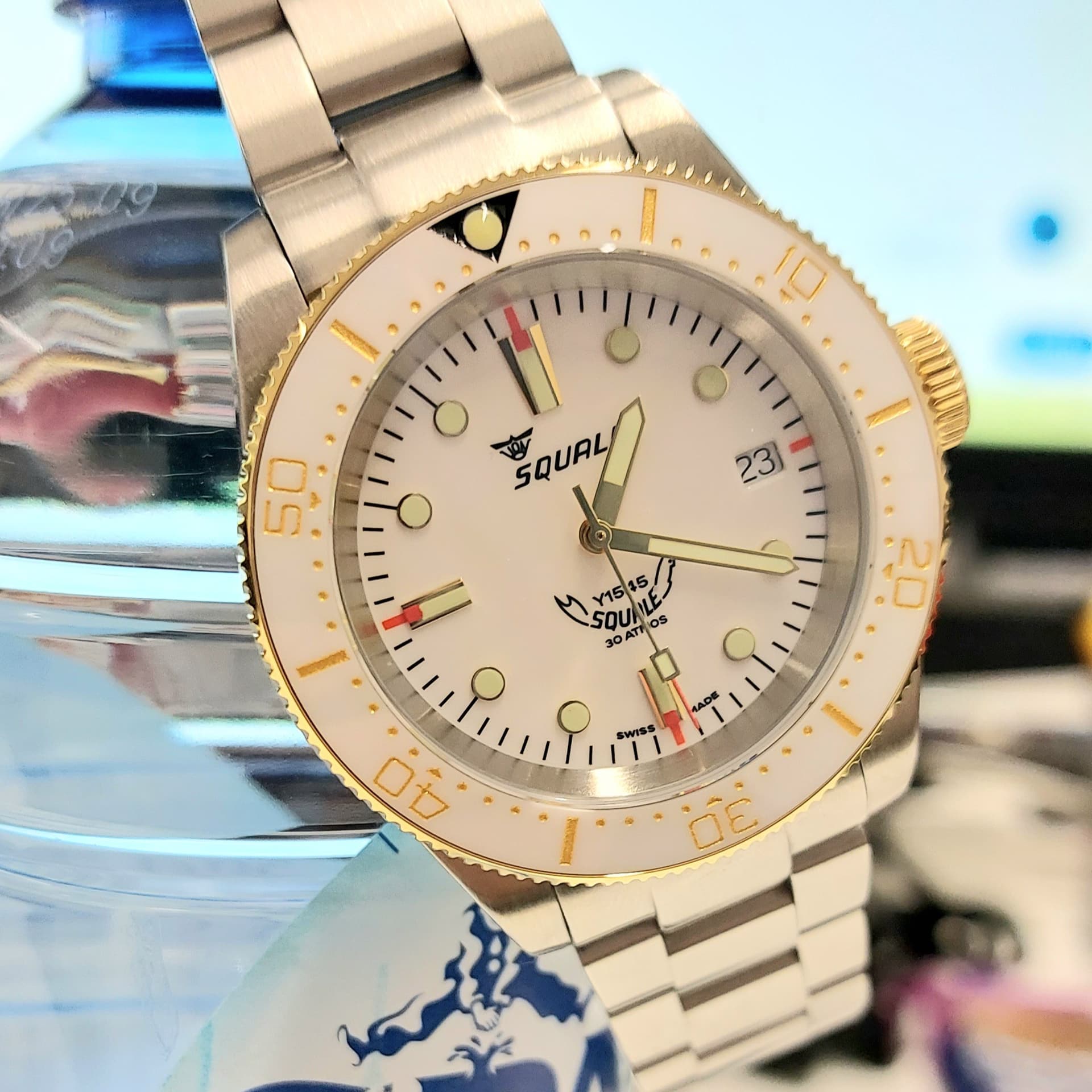 SQUALE 1545 WHITE SW200-HF02