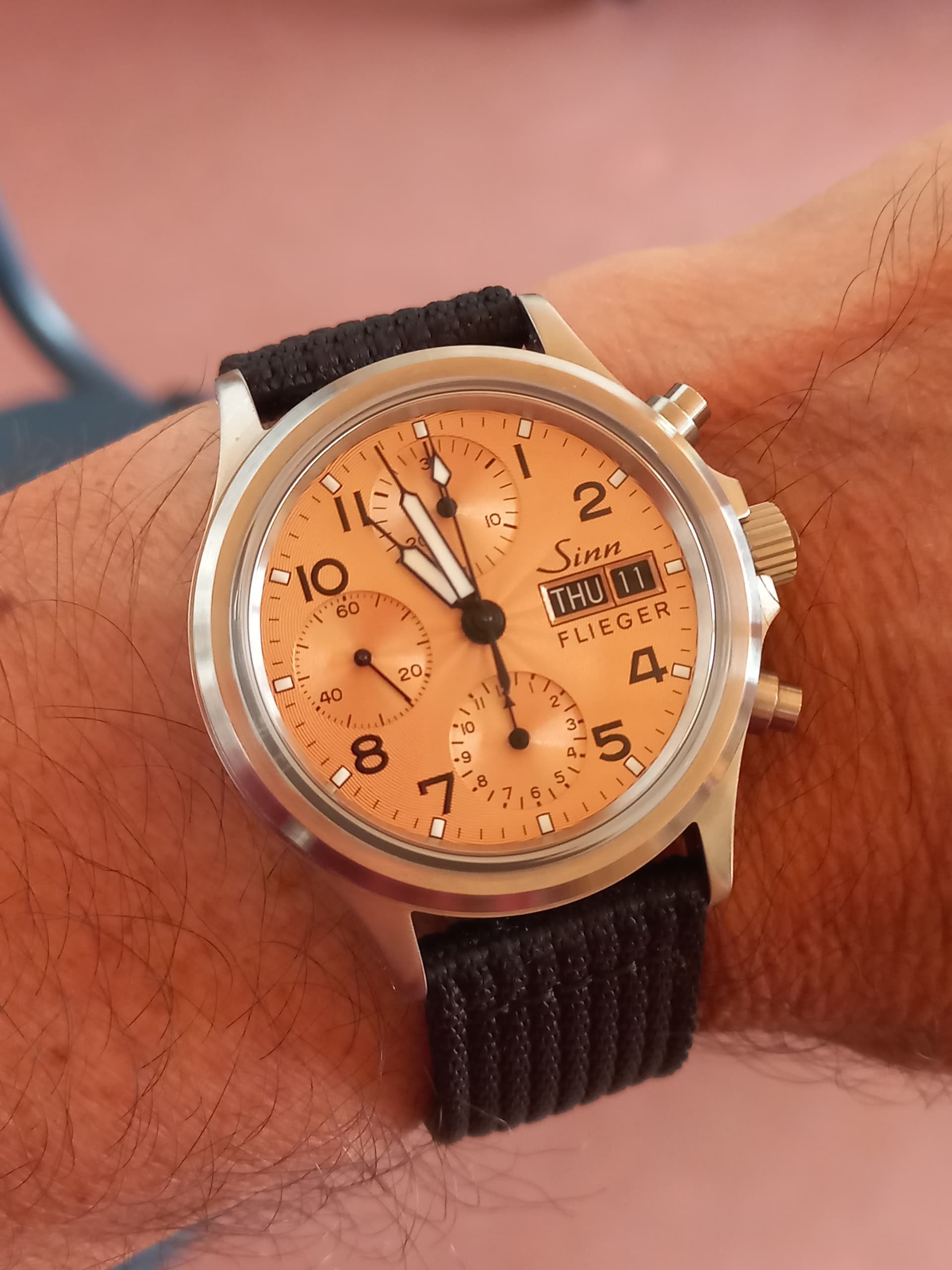 Sinn wristshot 10