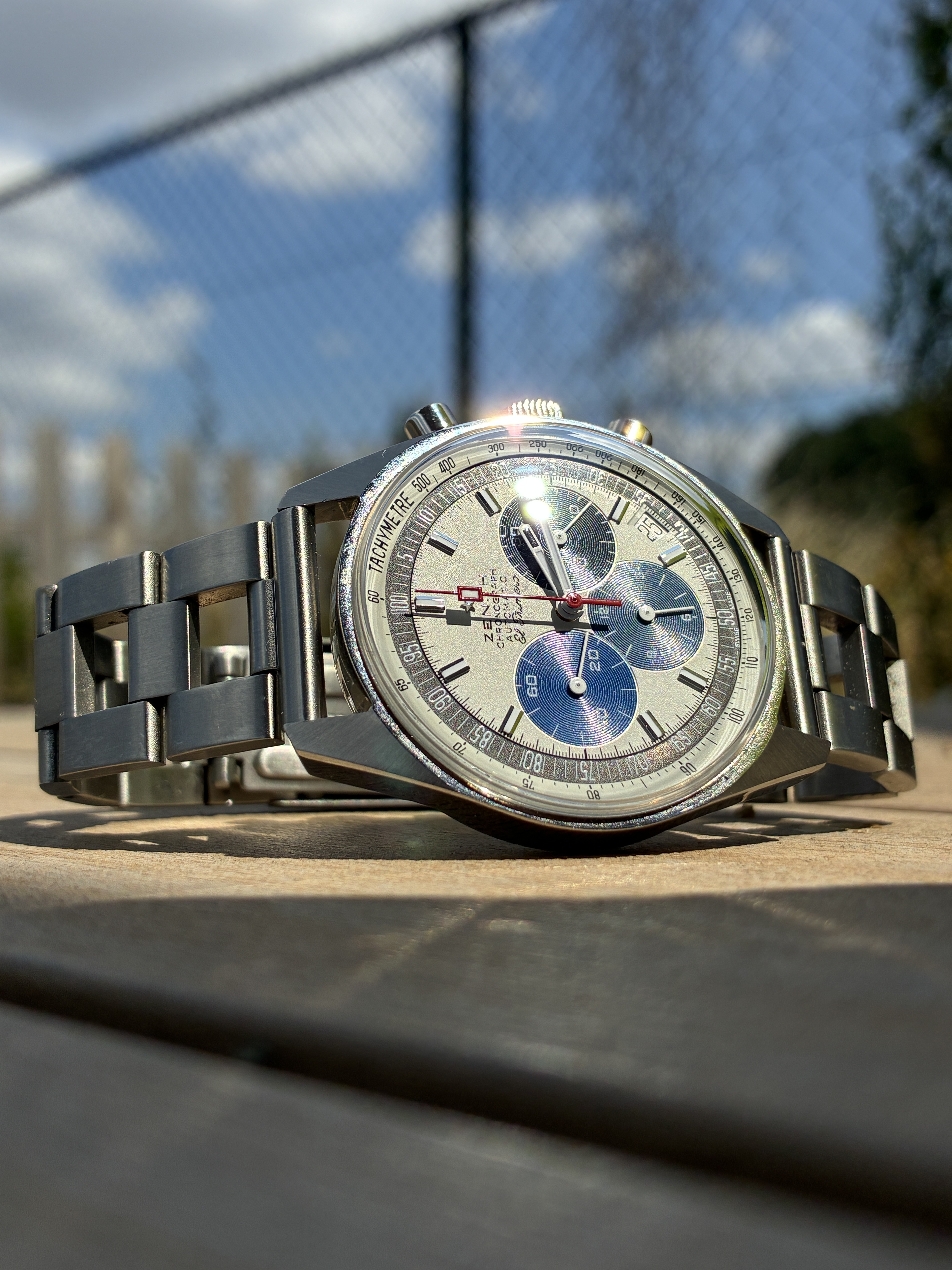 Zenith wristshot 24