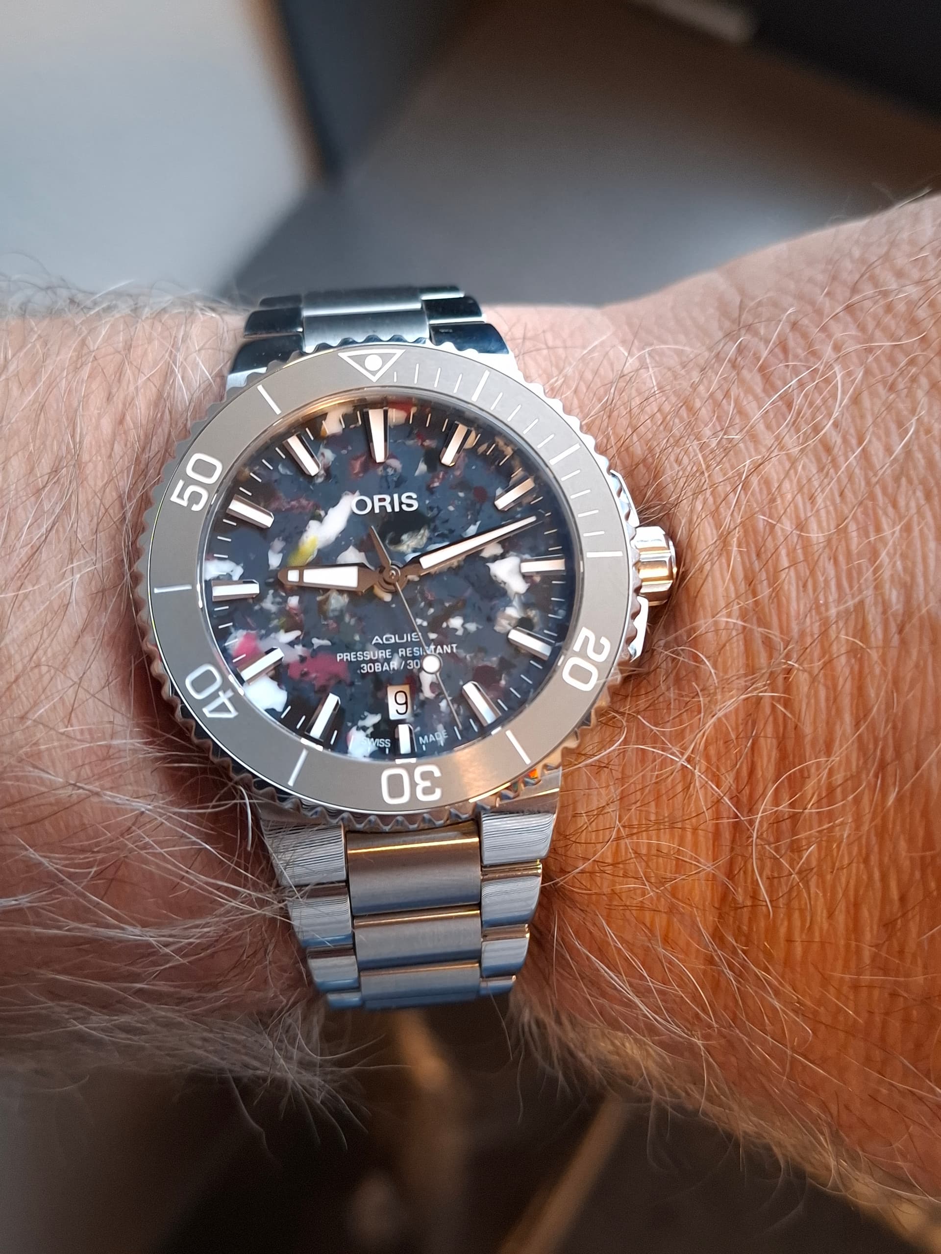 Oris wristshot 17