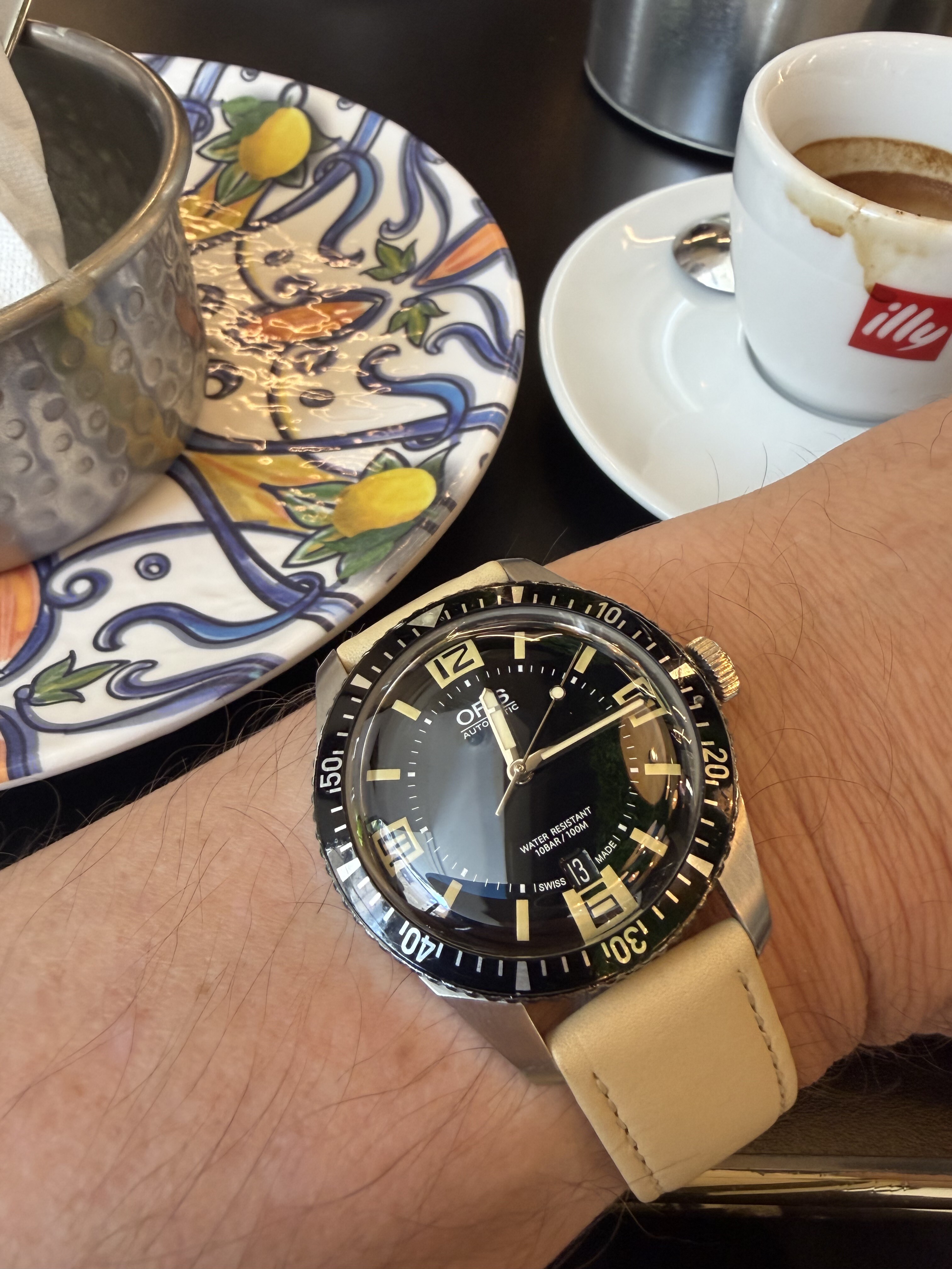 Oris wristshot 14