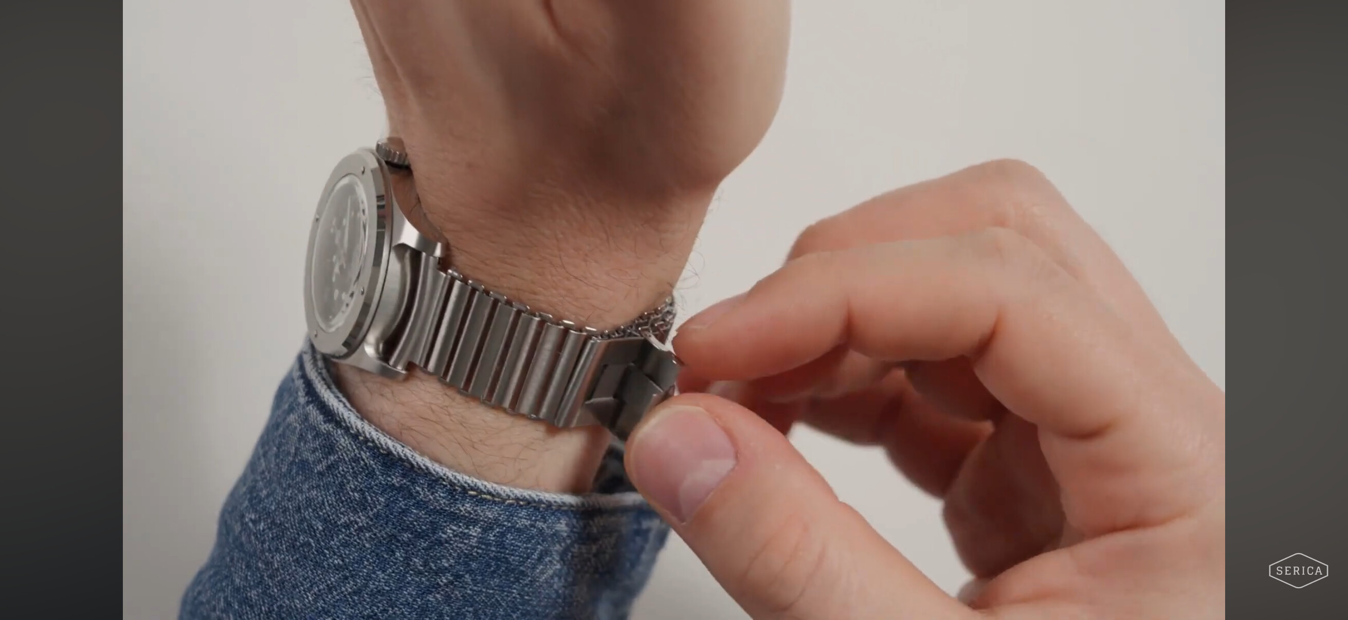Serica wristshot 20