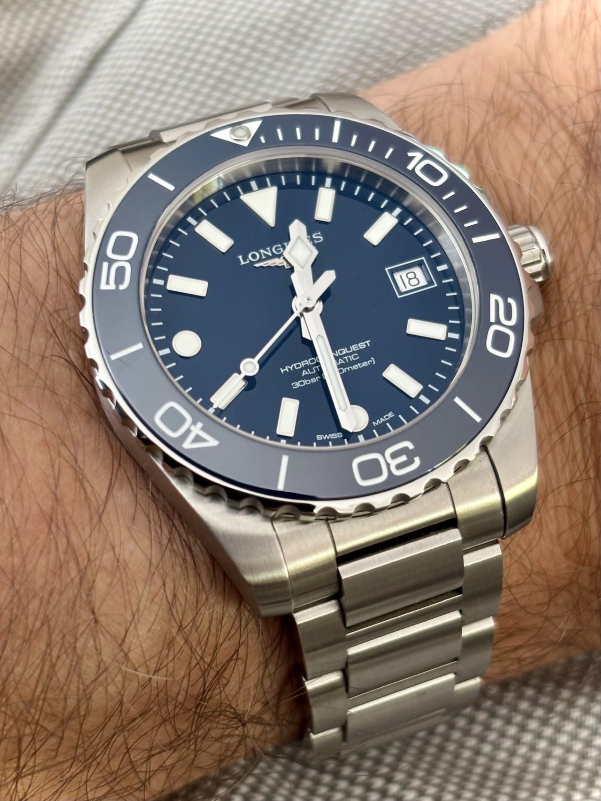 Longines wristshot 3