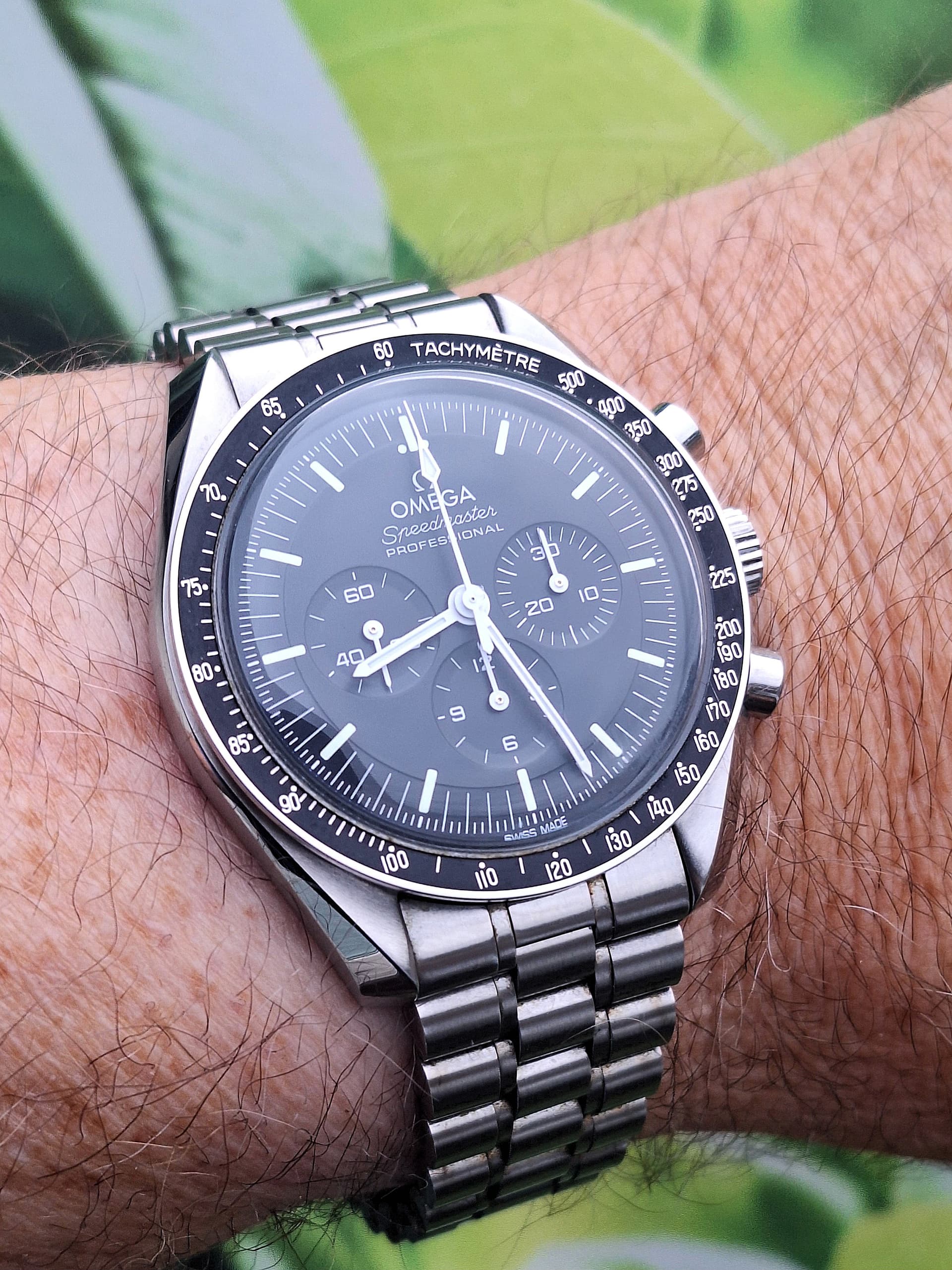 Omega wristshot 12