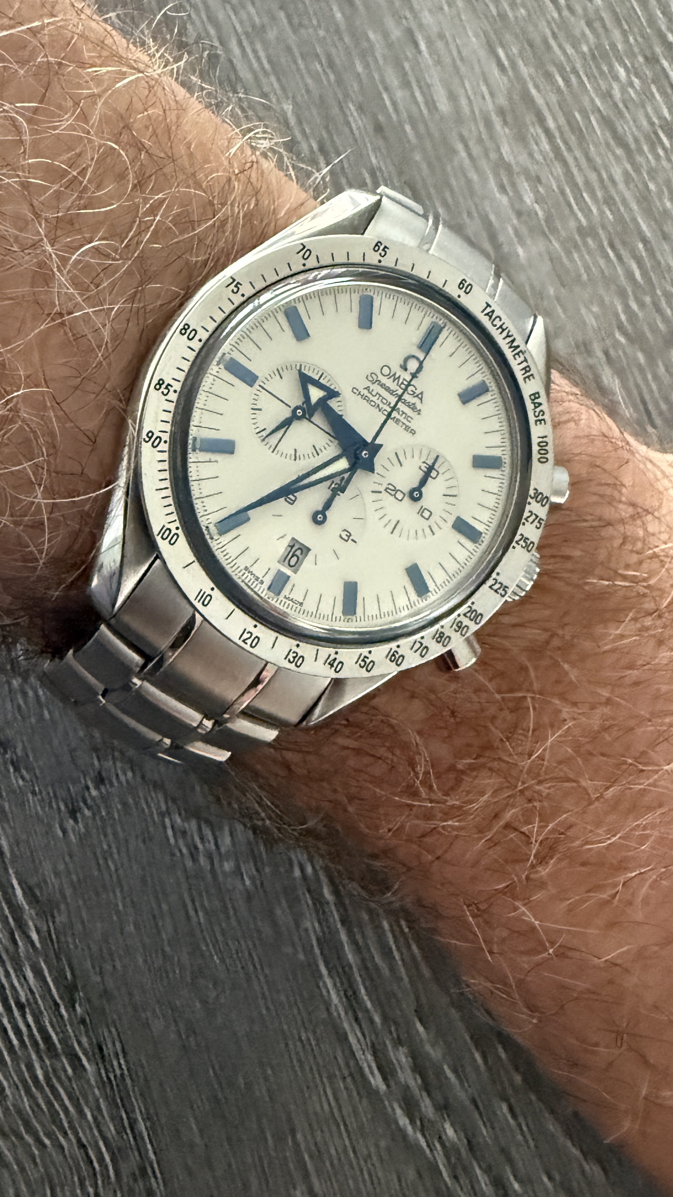 Omega wristshot 17
