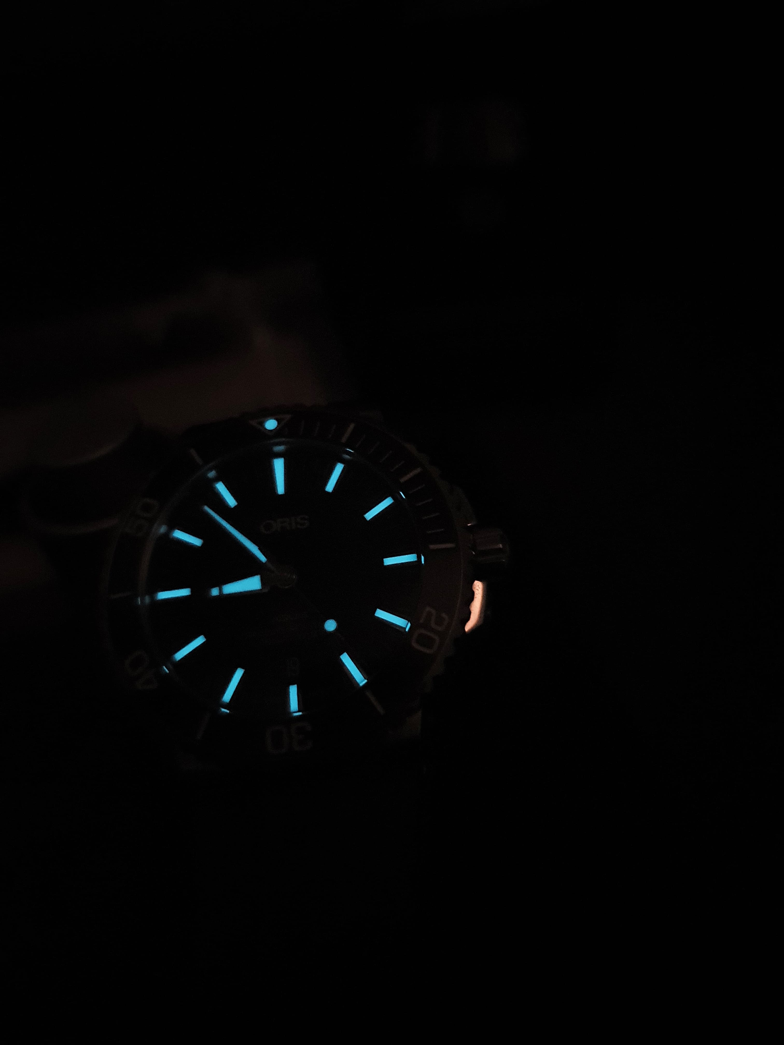 Oris aquis zwart lume