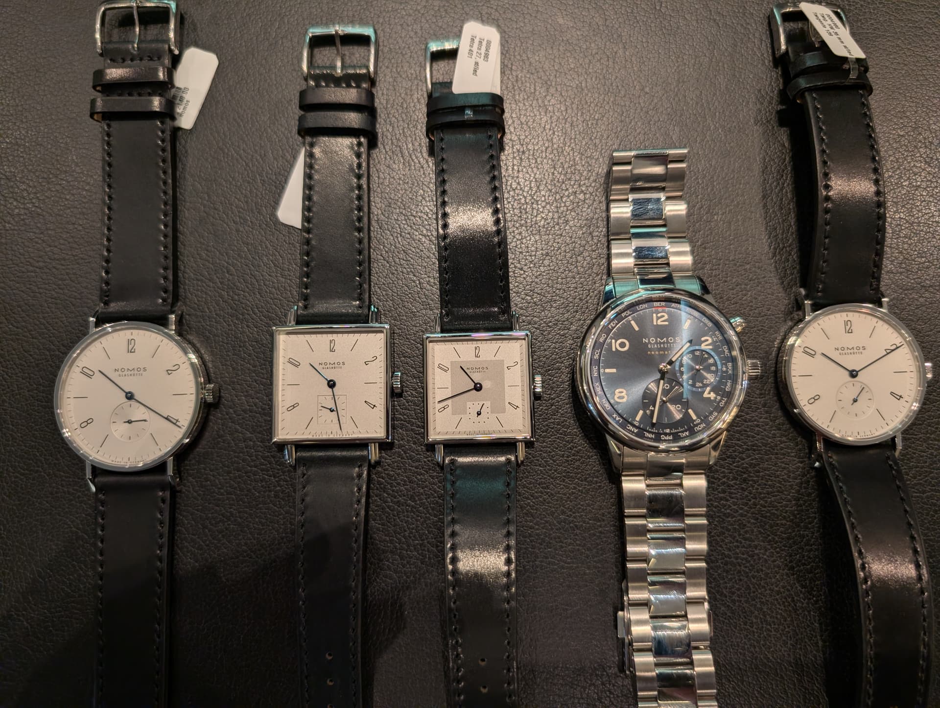 Nomos wristshot 34