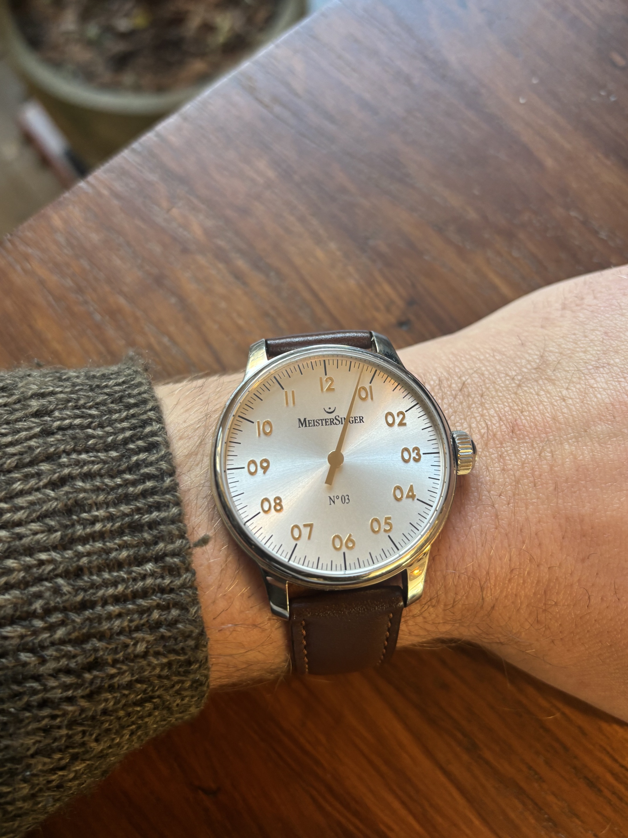 MeisterSinger wristshot 23