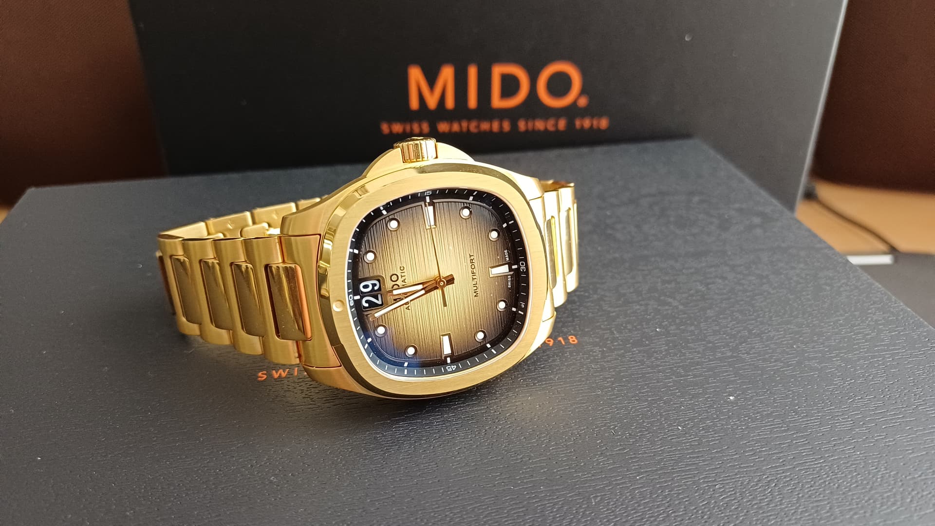Mido cover